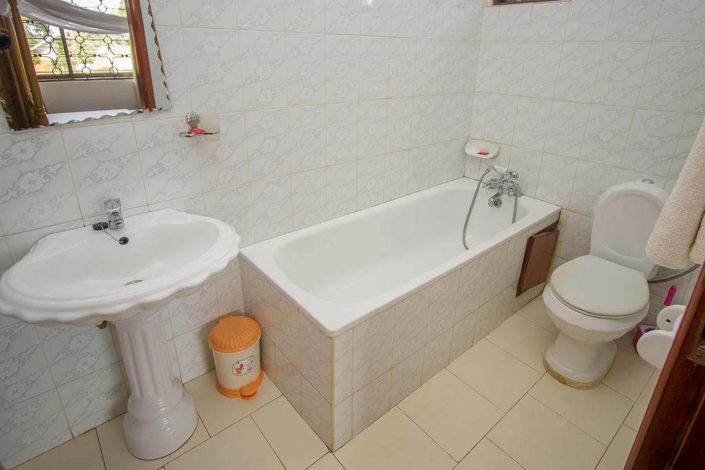 Alfa Hotel Munyonyo Kampala Kültér fotó