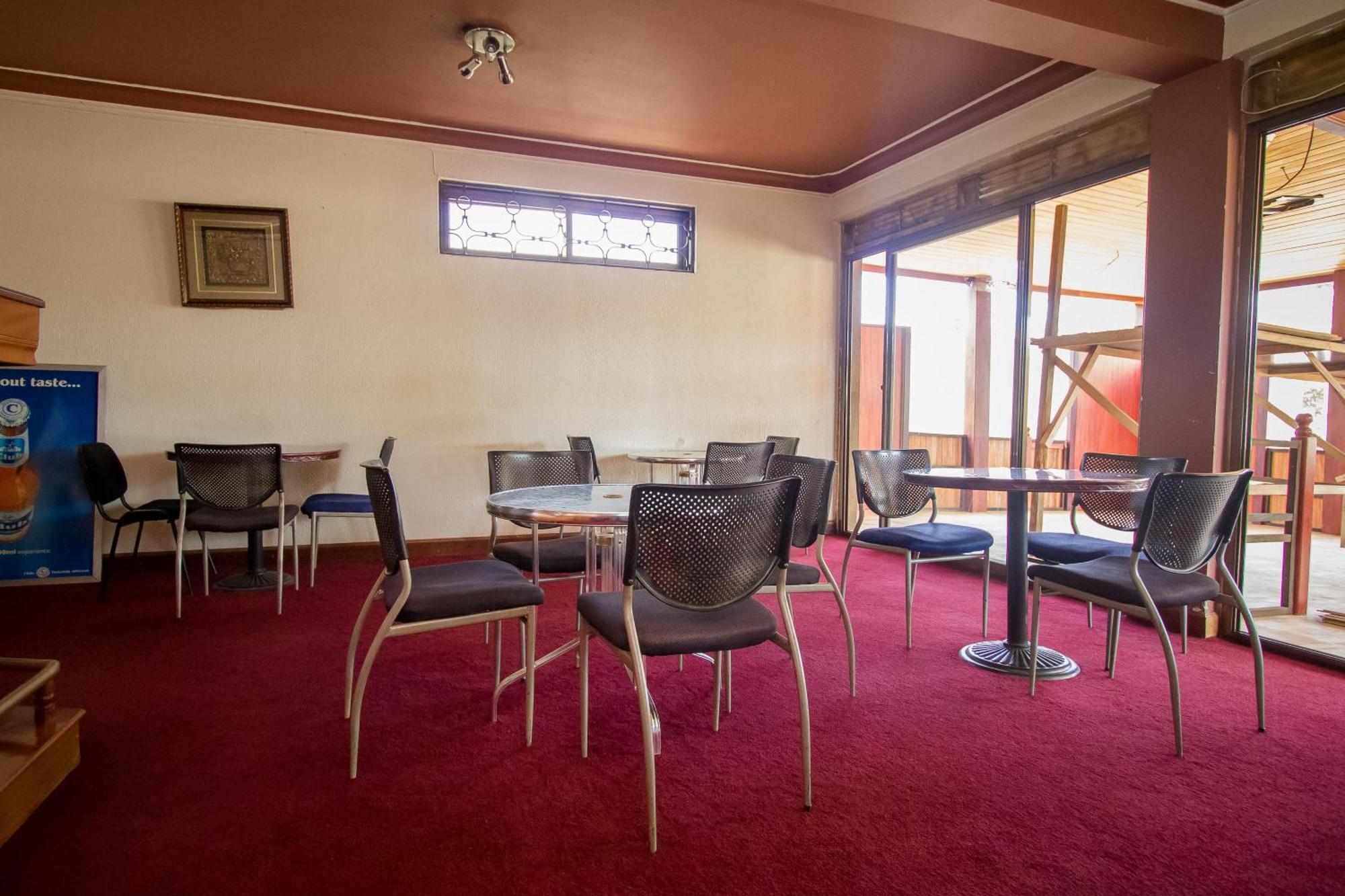 Alfa Hotel Munyonyo Kampala Kültér fotó
